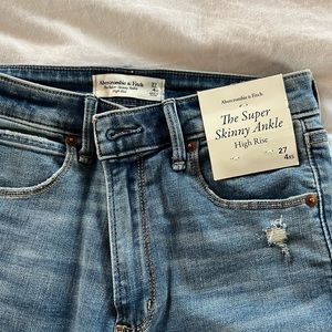 Abercrombie Super Skinny Ankle Jeans Size 4 Extra Short (4XS)